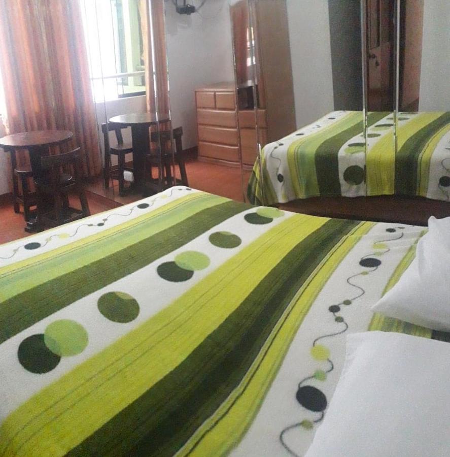 Hostal Suenos Lima Luaran gambar