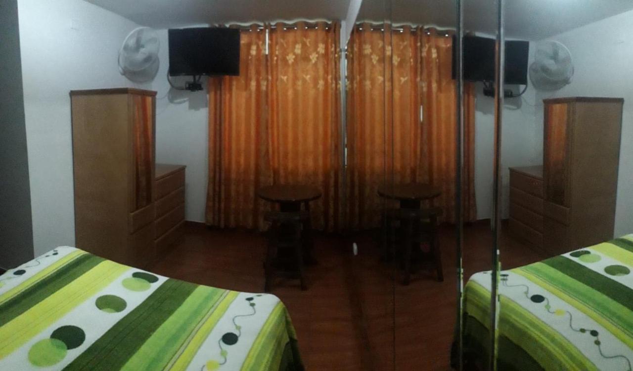 Hostal Suenos Lima Luaran gambar